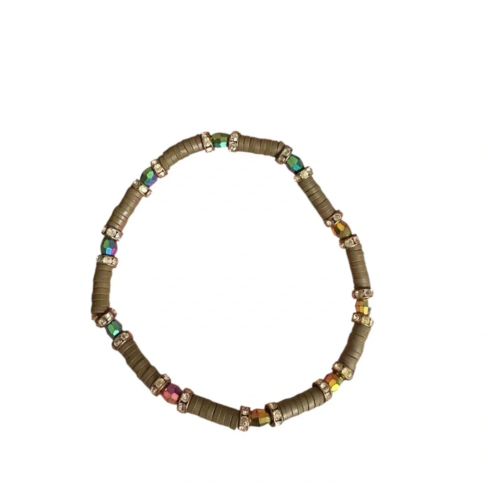 Stretch Heishi Bead Bracelet‎ – Taupe/Olive-Grey Beads with Iridescent Rainbow
